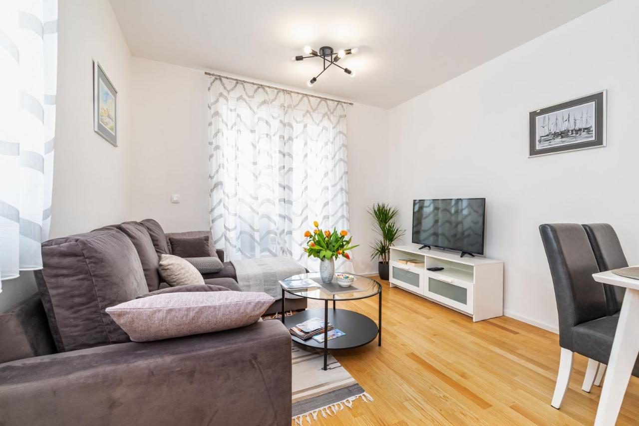 Ap Stella, Center Of Zadar, 2Br, Parking Leilighet Eksteriør bilde