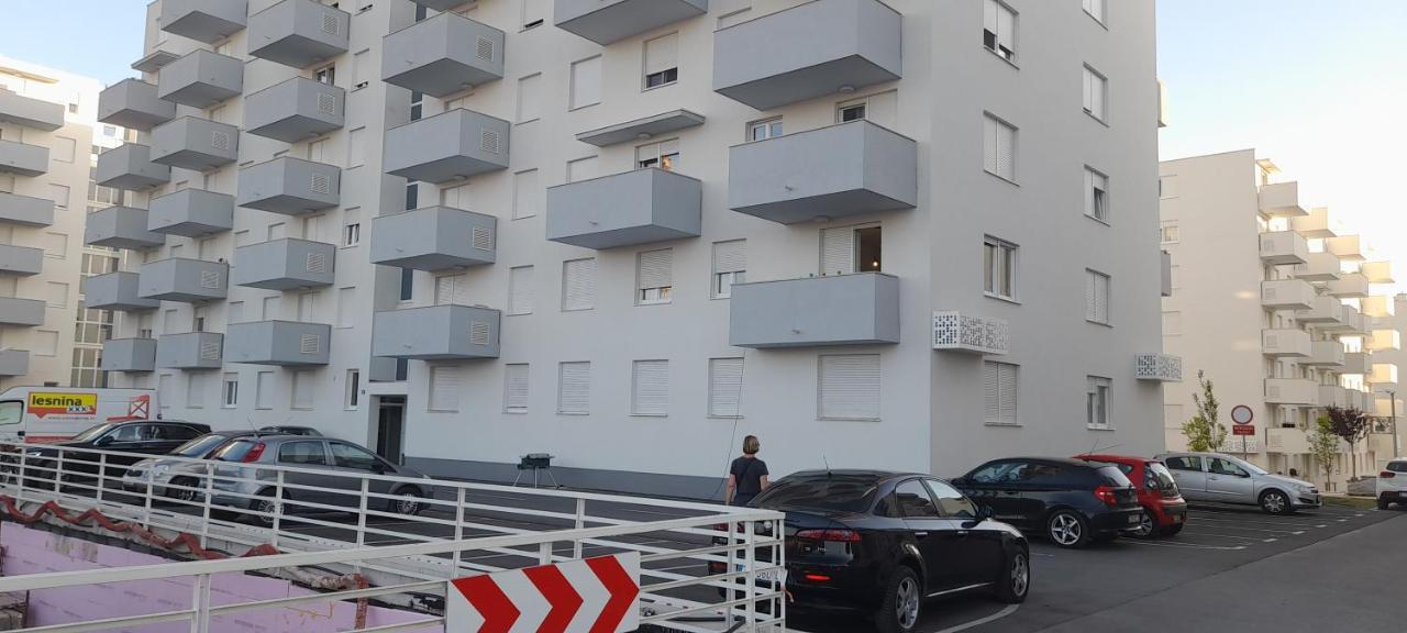 Ap Stella, Center Of Zadar, 2Br, Parking Leilighet Eksteriør bilde